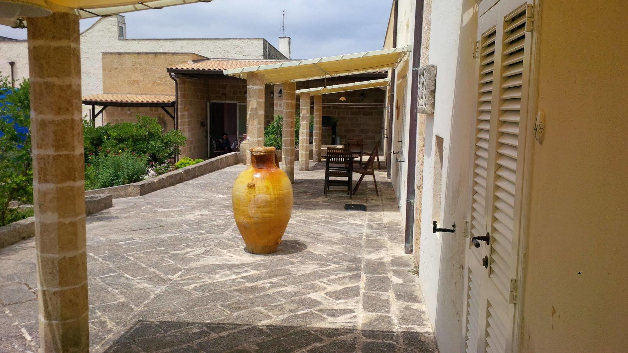 Antica Masseria Pescu Пресиче Екстериор снимка